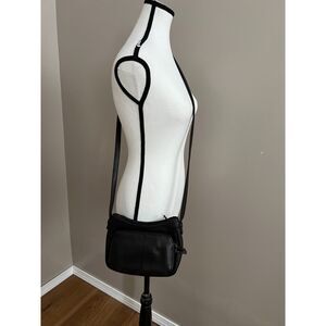 Vintage St. John's Bay dark brown leather crossbody bag